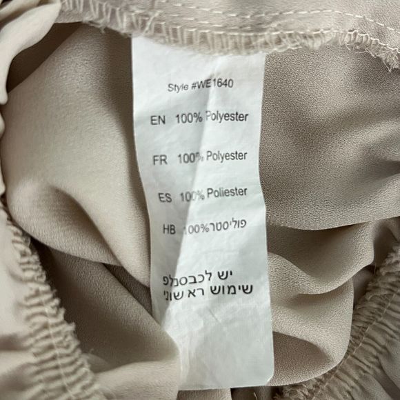 Revamped Shirt Womens XS Beige Bell Sleeve Lace Off The Shoulder Crop Neutral - Picture 6 of 7